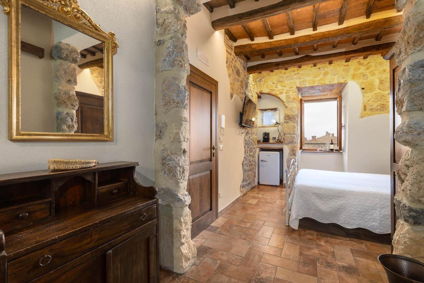 Sognare Nel Castello Hotel Monteriggioni Exterior foto